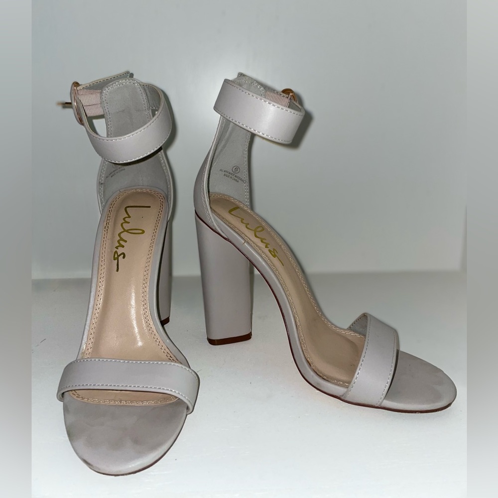 Lulus Grey Sandal heel with ankle strap - size 6
